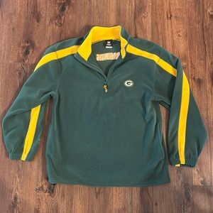 Packer pull over sweater